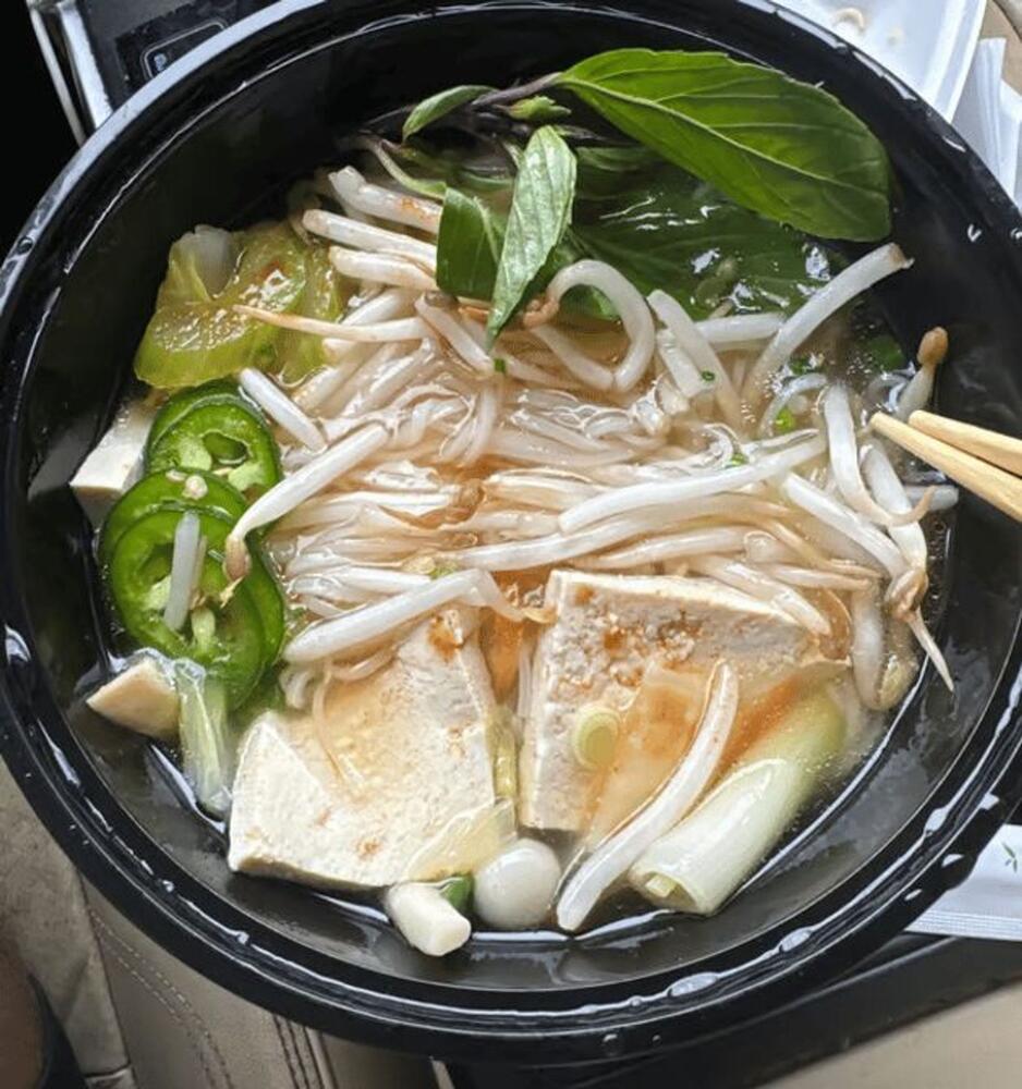 B5. Vegetable Tofu Rice Noodles Soup